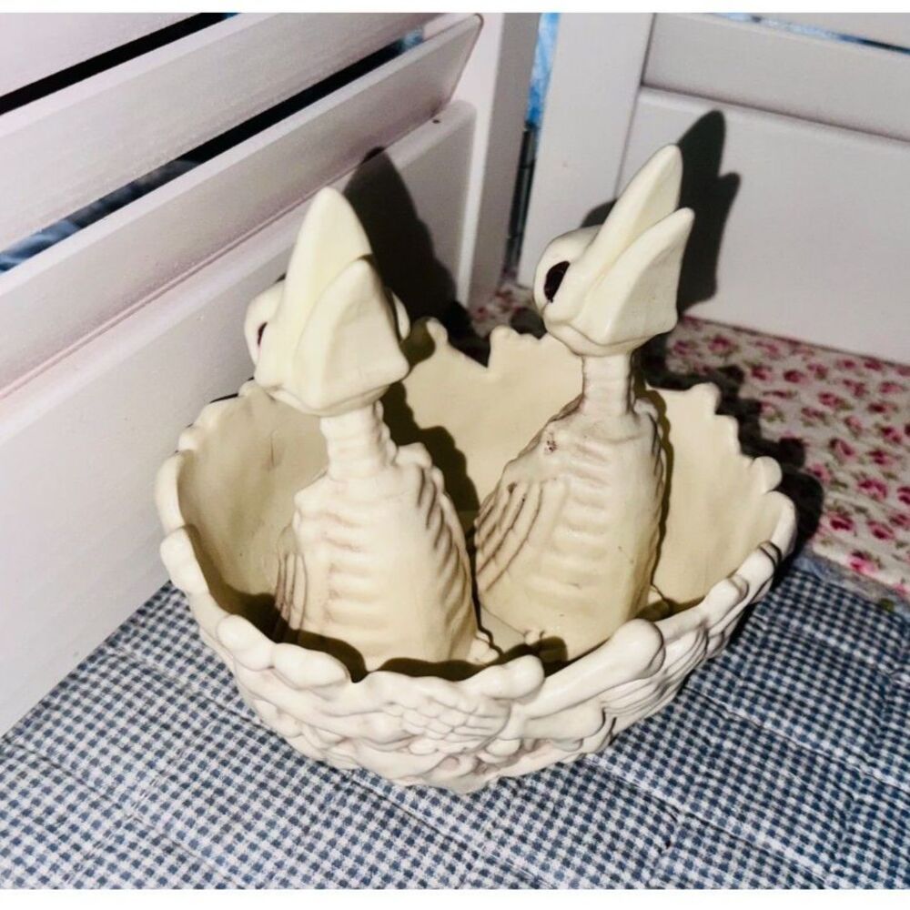 Halloween Decor Skeleton Baby Birds In A Nest Plastic Bobble